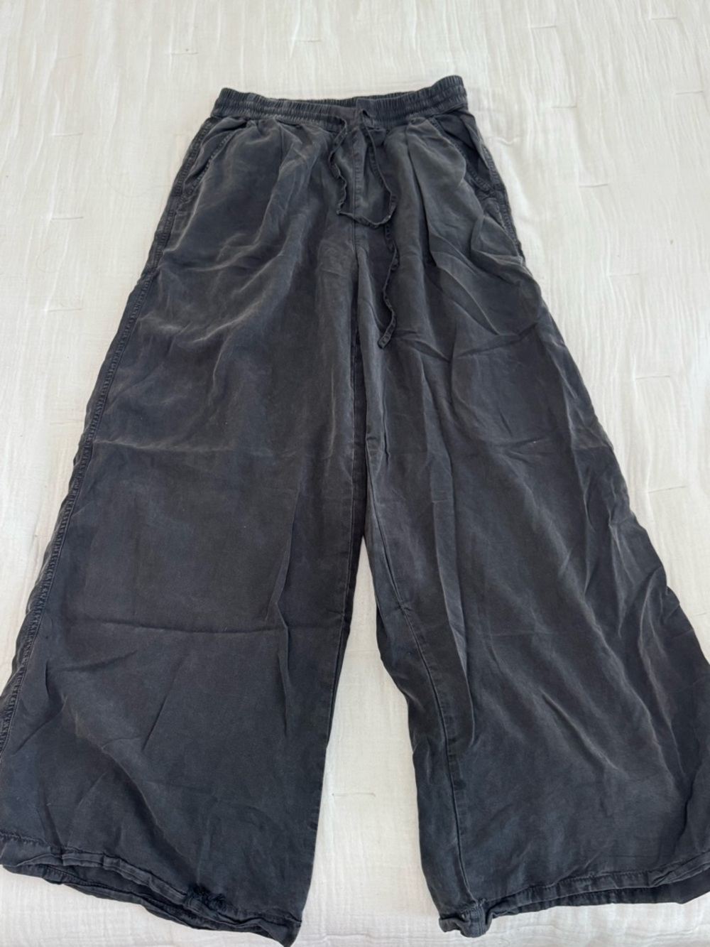 Aerie Charcoal Gray Drawstring Lounge Pants